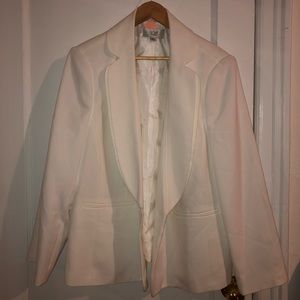 White Le Suit Blazer - Women’s